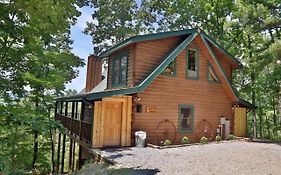 Horseshoe Hideaway