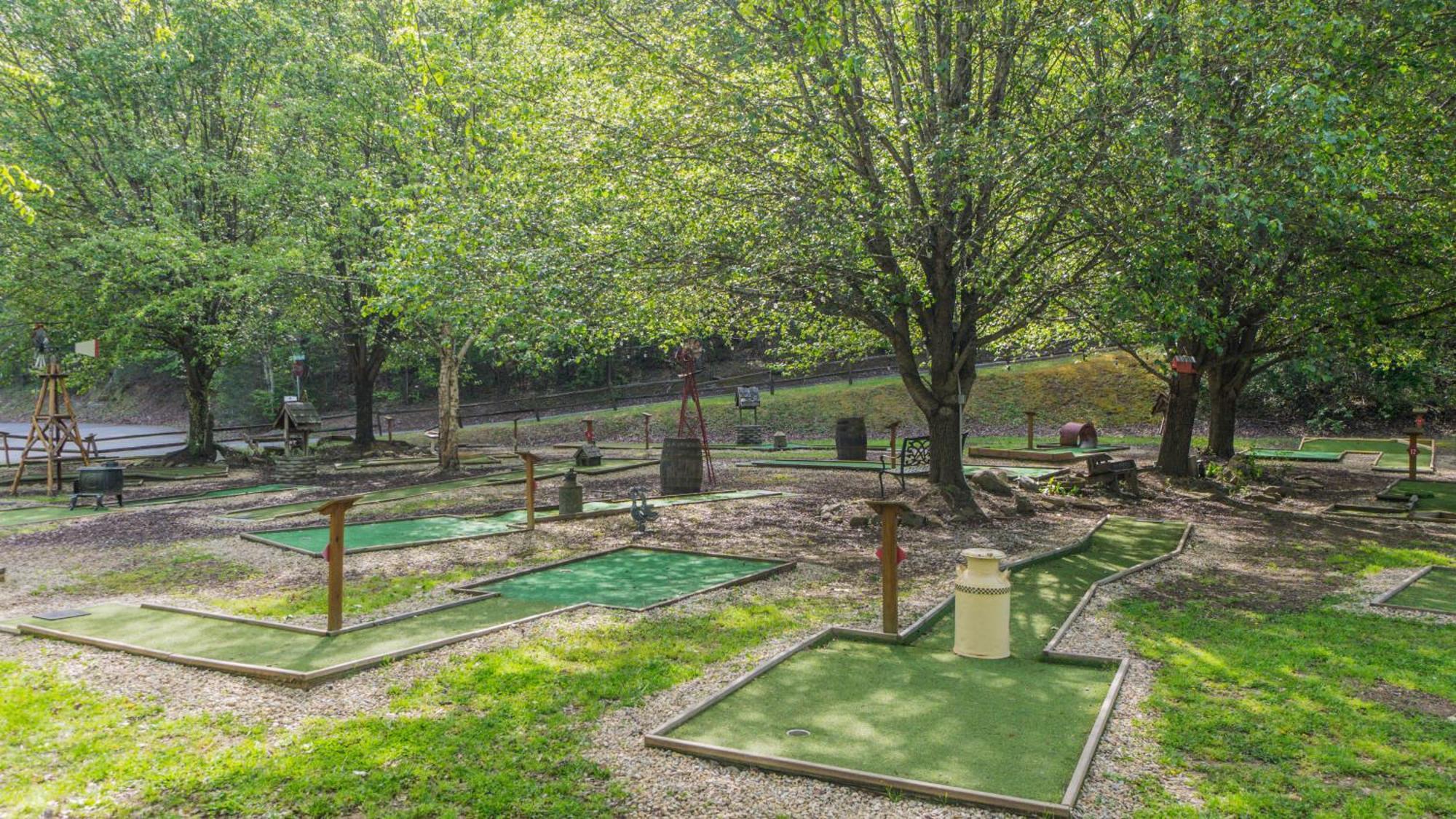 Horseshoe Hideaway Sevierville Exterior photo
