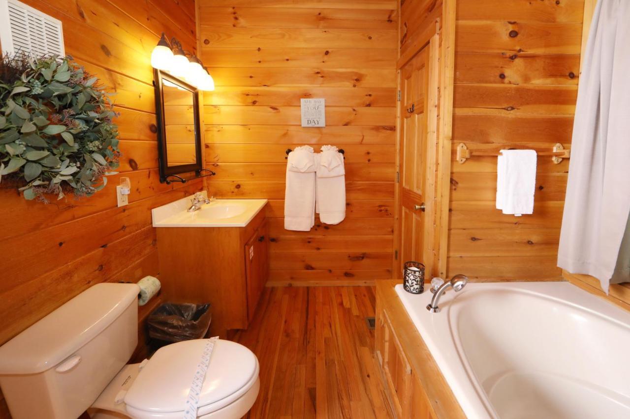 Horseshoe Hideaway Sevierville Exterior photo