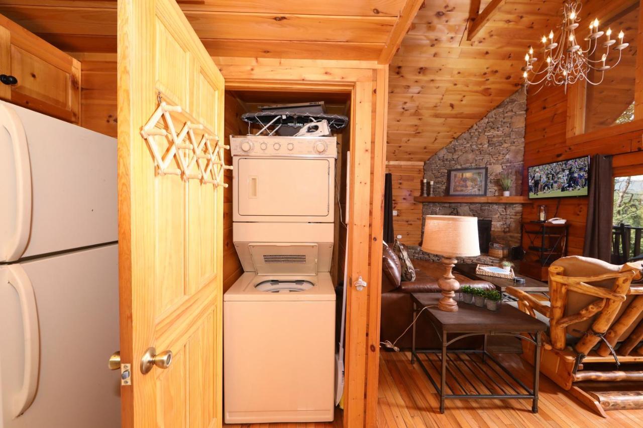 Horseshoe Hideaway Sevierville Exterior photo
